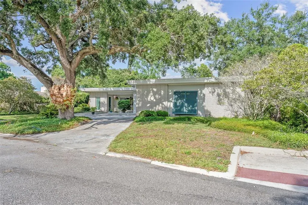Property for sale at 338 BLUE HERON DRIVE, WINTER PARK, FL, 32789