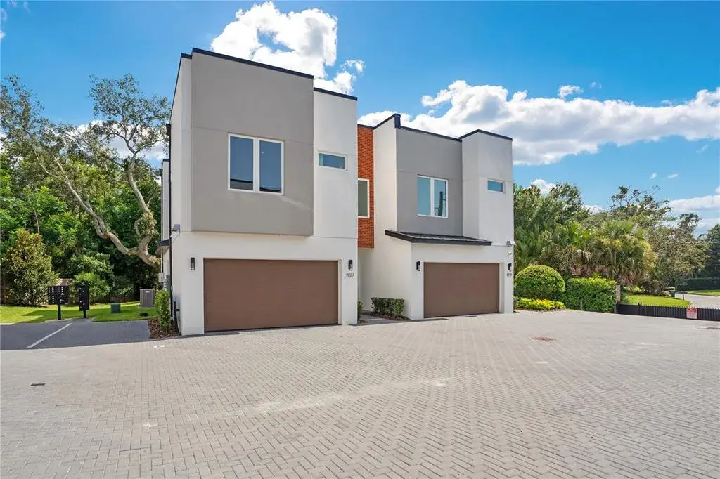 Property for sale at 1927 S LAKEMONT AVENUE, WINTER PARK, FL, 32792