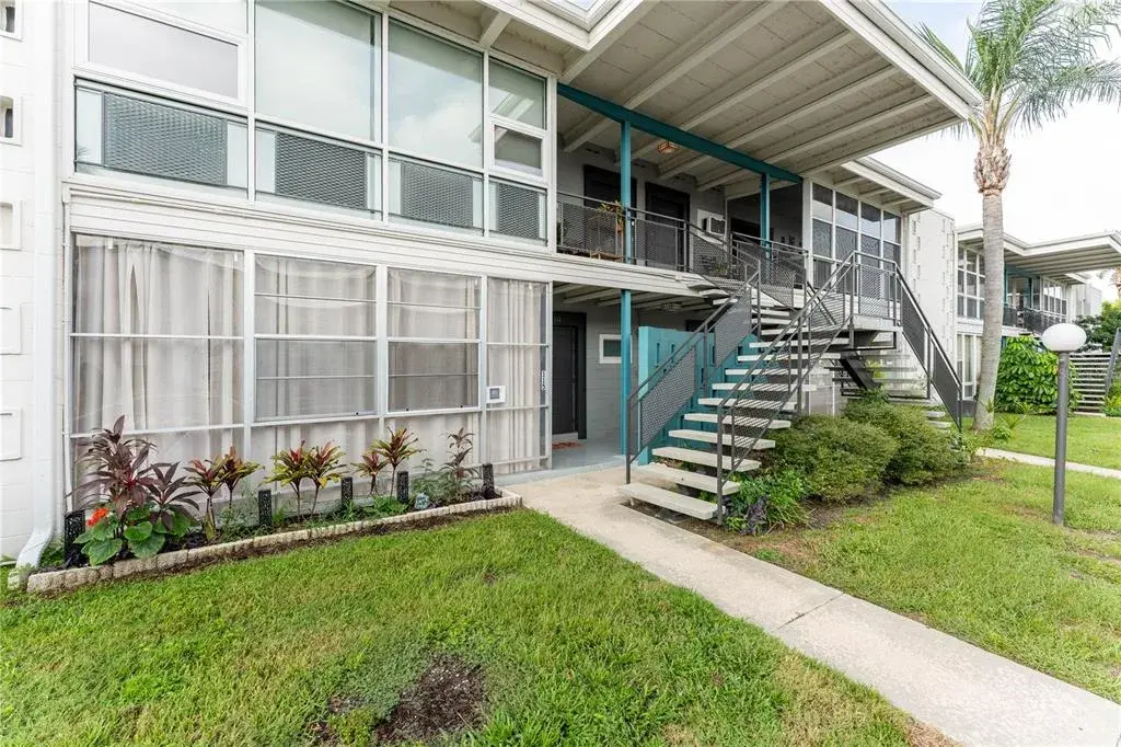 Live the Lake Killarney Lifestyle!2 Beds • 1 Bath • Private Patio • Pool & Dock Access