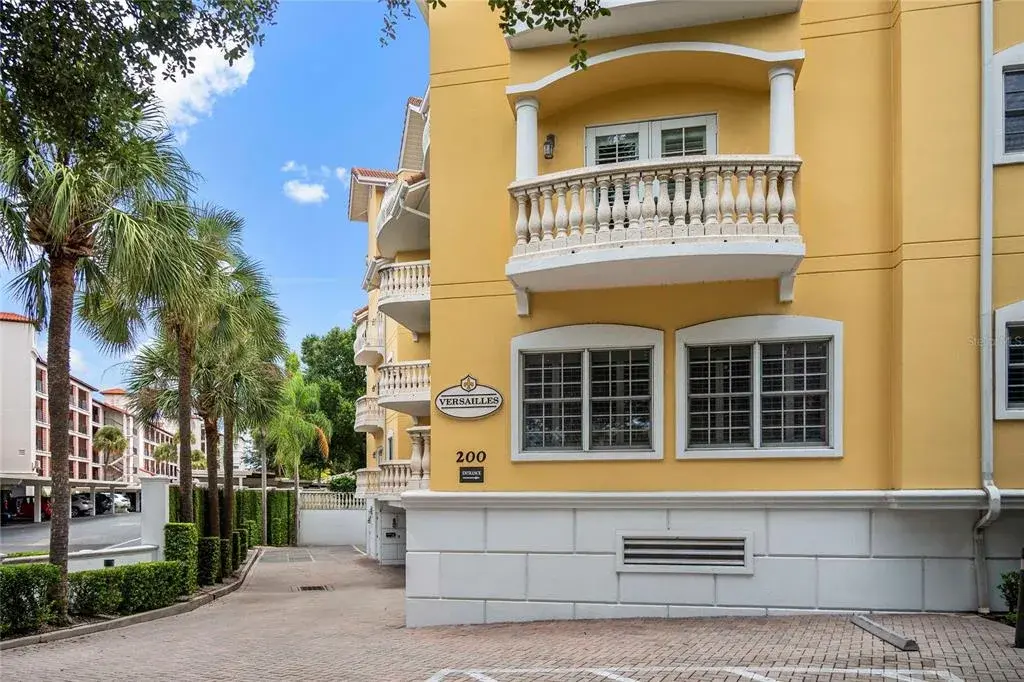 Property for sale at 200 S INTERLACHEN AVENUE UNIT 350, WINTER PARK, FL, 32789