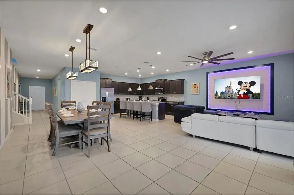 Property for sale at 2127 LELANI CIRCLE, DAVENPORT, FL, 33897