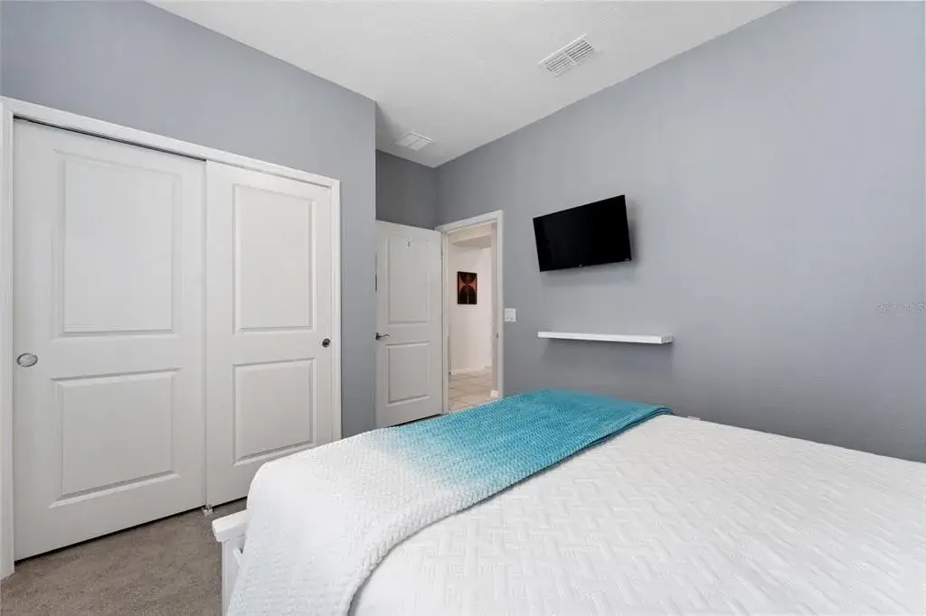 Property for sale at 127 JETTY WAY, DAVENPORT, FL, 33897
