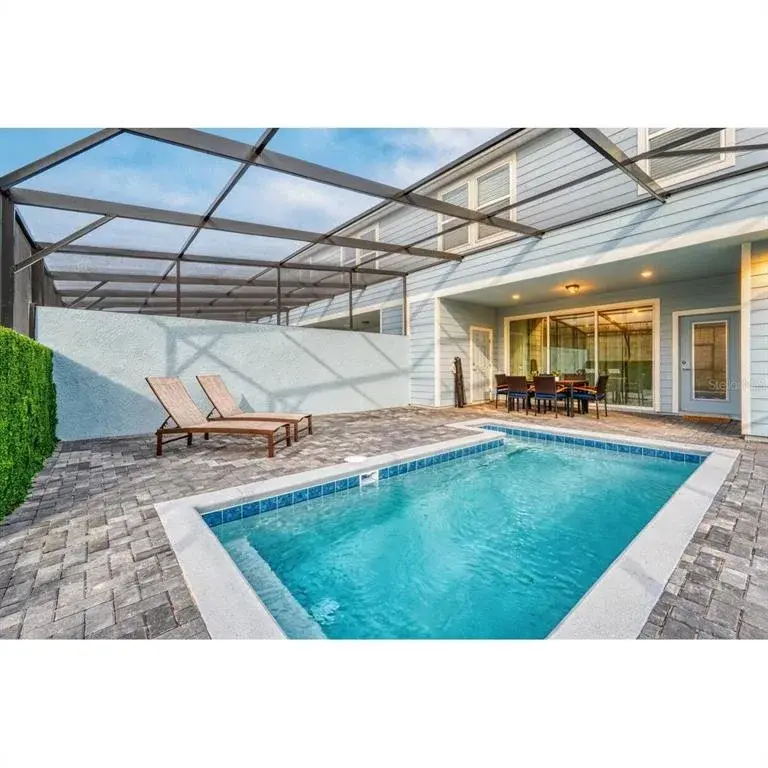 Property for sale at 806 PARADISE DRIVE, DAVENPORT, FL, 33897