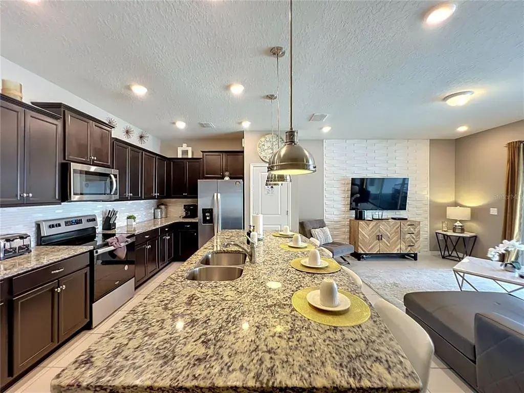 Property for sale at 616 JASMINE LANE, DAVENPORT, FL, 33897