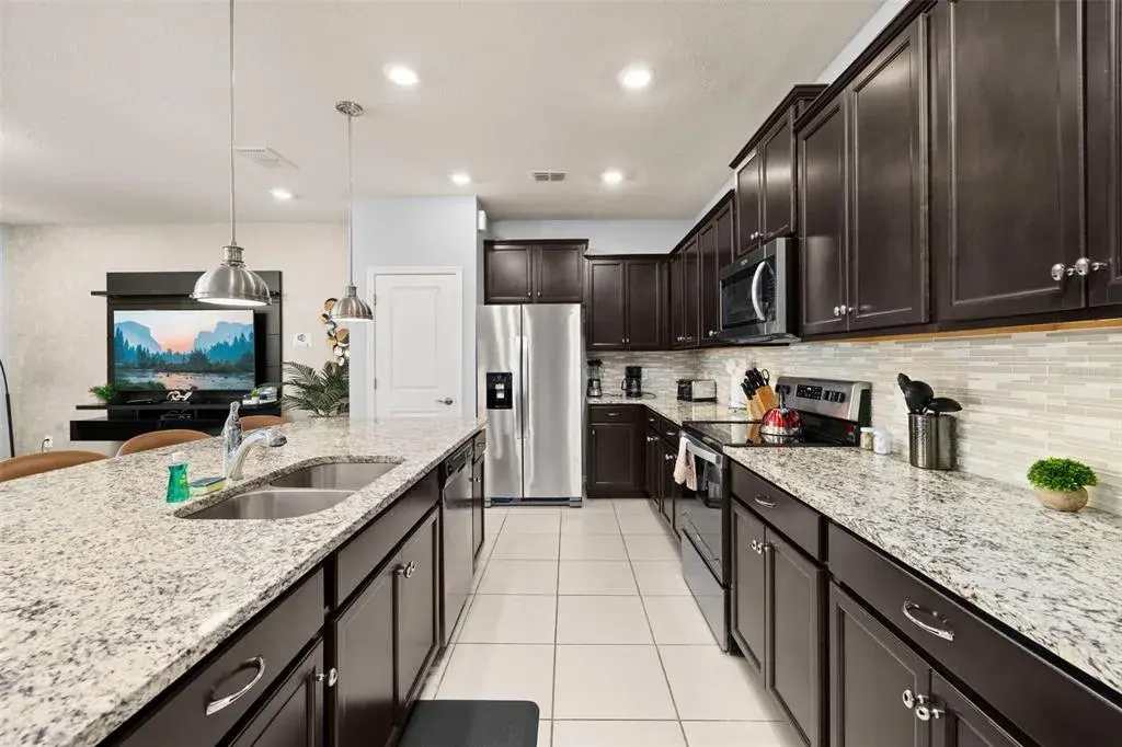 Property for sale at 971 PARADISE DRIVE, DAVENPORT, FL, 33897