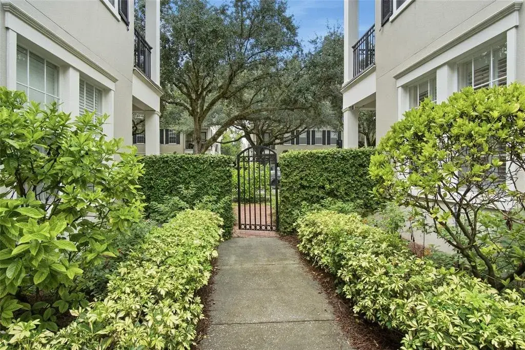 Property for sale at 1579 LAKE BALDWIN LANE, ORLANDO, FL, 32814