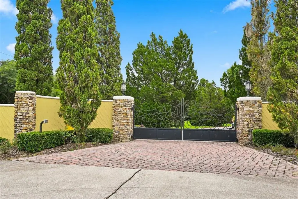 Property for sale at 9679 WESTOVER ROBERTS RD, WINDERMERE, FL, 34786
