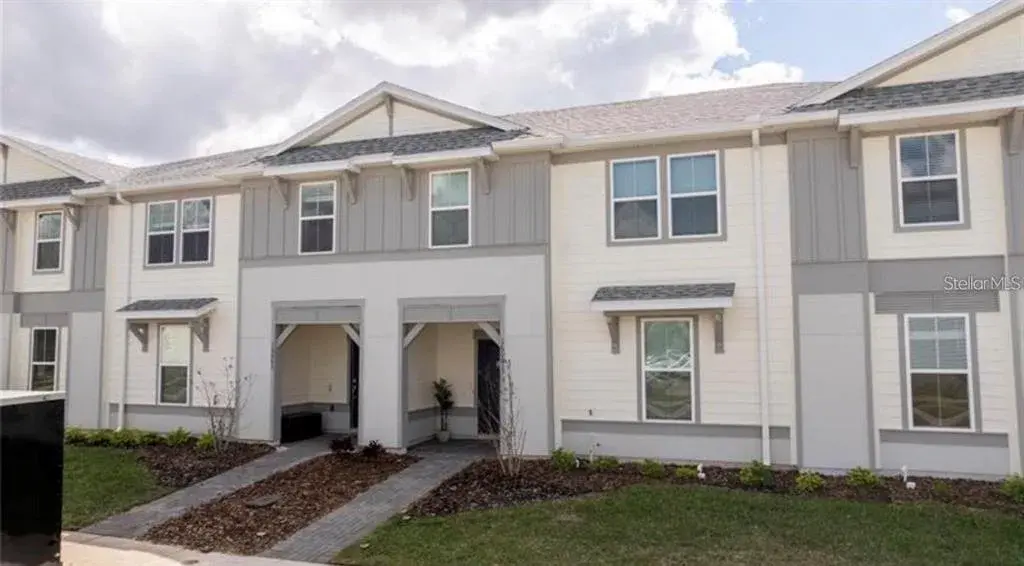 Property for sale at 1264 BLUE ISLAND DRIVE, CLERMONT, FL, 34714