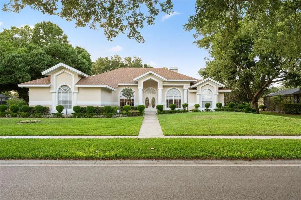 Welcome to 13603 Sunset Lakes Circle