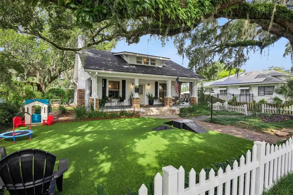 Artificial Turf yard