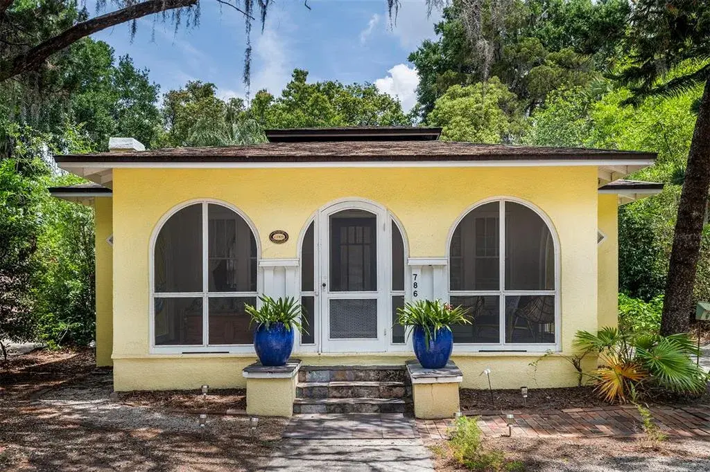 Welcome to 786 Antonette Avenue!