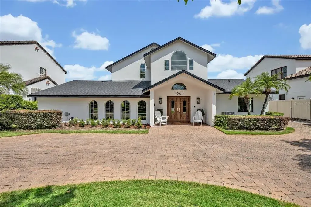 Beautiful 1661 Woodland Drive
