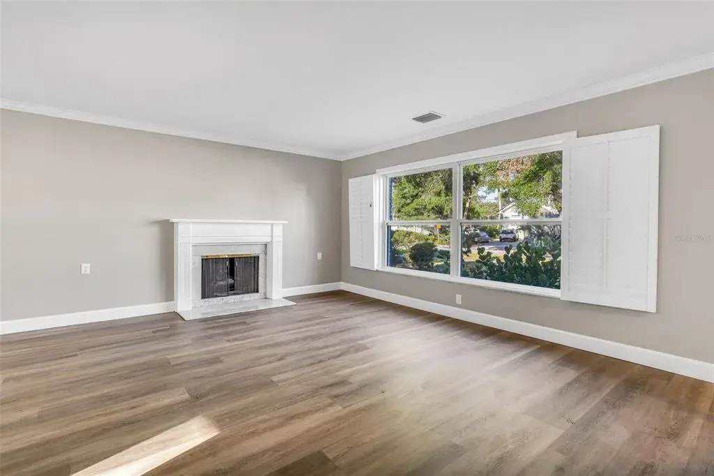 Property for sale at 216 S SHORE CREST DRIVE, TAMPA, FL, 33609