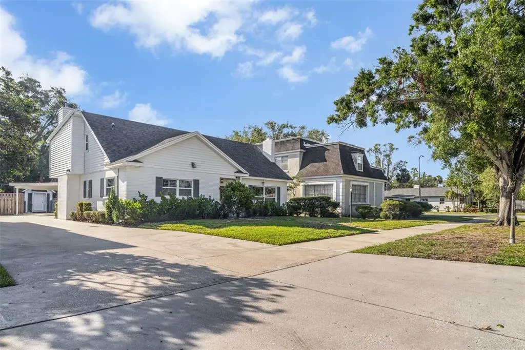 Property for sale at 216 S SHORE CREST DRIVE, TAMPA, FL, 33609