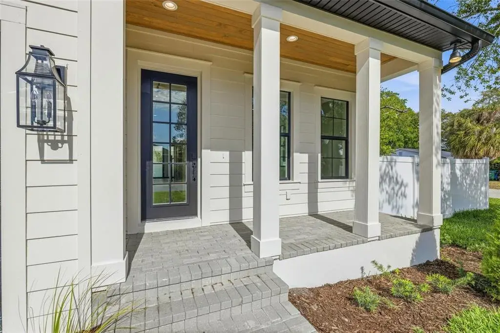 Property for sale at 2936 W ROGERS AVENUE, TAMPA, FL, 33611