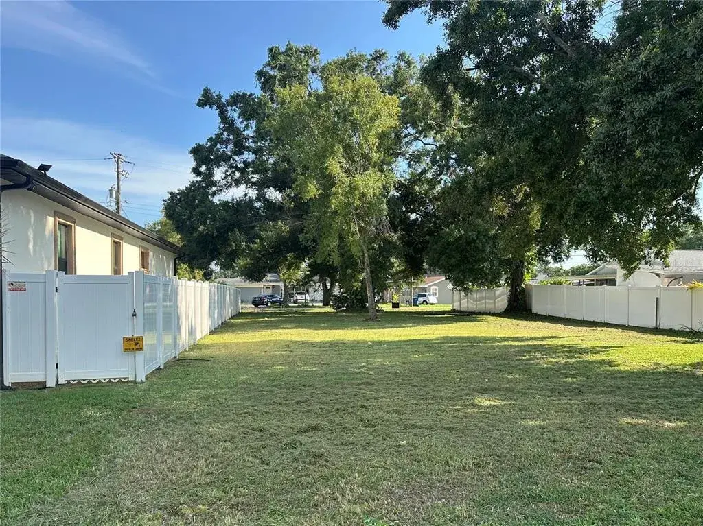 Property for sale at 2710 W LAKE AVENUE, TAMPA, FL, 33607