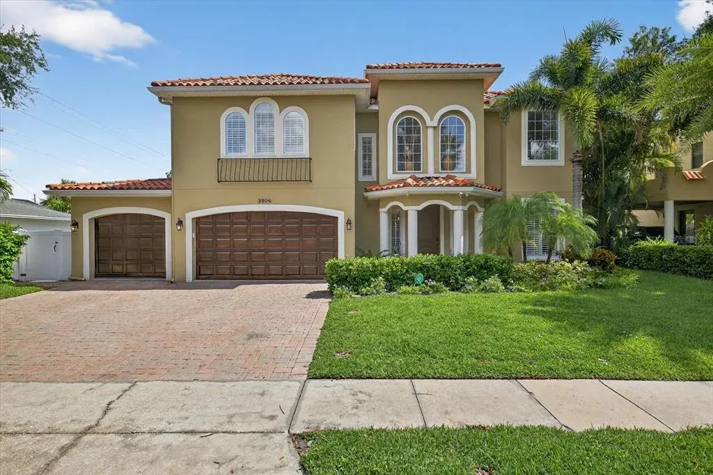 Property for sale at 3904 W SANTIAGO STREET, TAMPA, FL, 33629