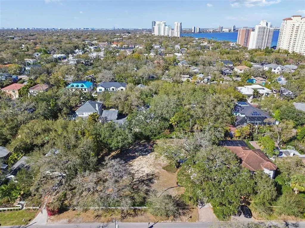 Property for sale at 3015 W FAIR OAKS AVENUE, TAMPA, FL, 33611