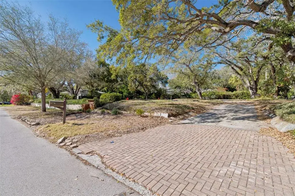 Property for sale at 3015 W FAIR OAKS AVENUE, TAMPA, FL, 33611