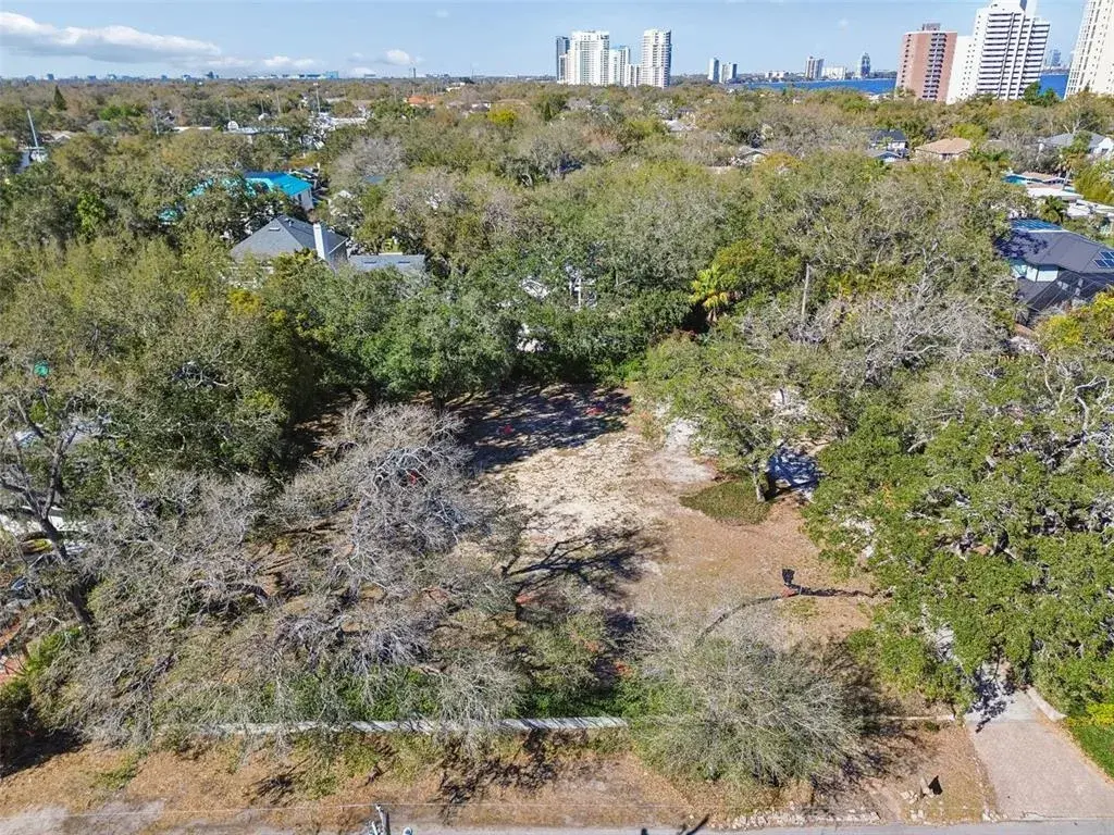 Property for sale at 3015 W FAIR OAKS AVENUE, TAMPA, FL, 33611