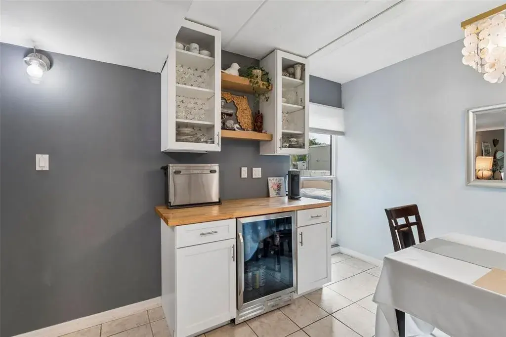 Property for sale at 2424 W TAMPA BAY BOULEVARD UNIT I204, TAMPA, FL, 33607