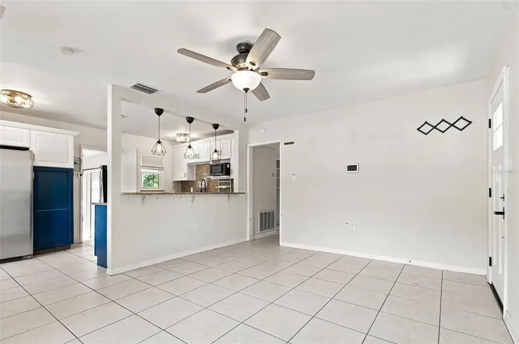Property for sale at 2002 E HAMILTON AVENUE, TAMPA, FL, 33610