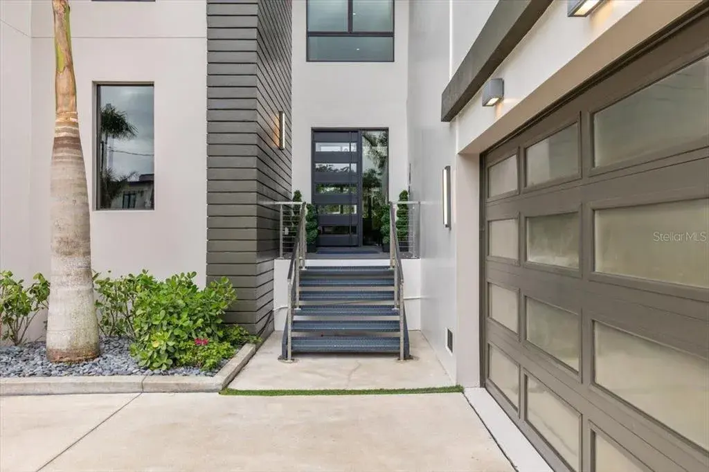 Front Exterior Entryway