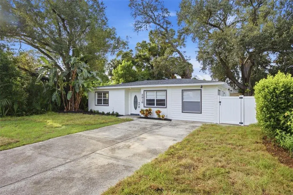 Property for sale at 3916 W NORTH A STREET, TAMPA, FL, 33609