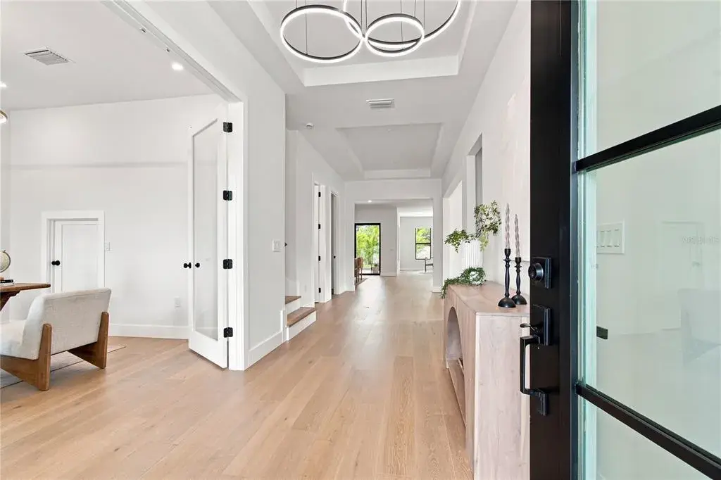 Property for sale at 4106 W NEPTUNE STREET, TAMPA, FL, 33629