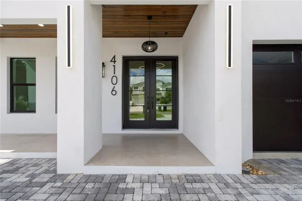 Property for sale at 4106 W NEPTUNE STREET, TAMPA, FL, 33629