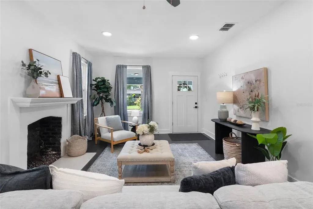 Property for sale at 415 W AMELIA AVENUE, TAMPA, FL, 33602