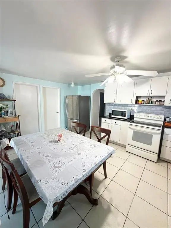 Property for sale at 8904 N 20TH STREET, TAMPA, FL, 33604