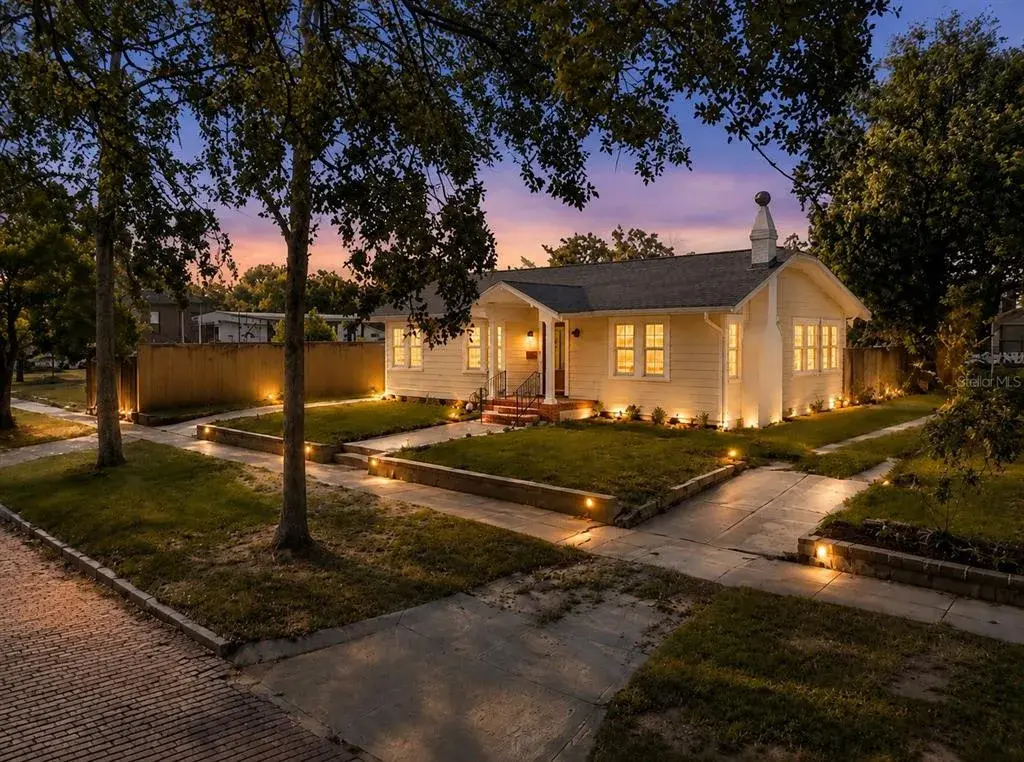 Property for sale at 106 W COMANCHE AVENUE, TAMPA, FL, 33604