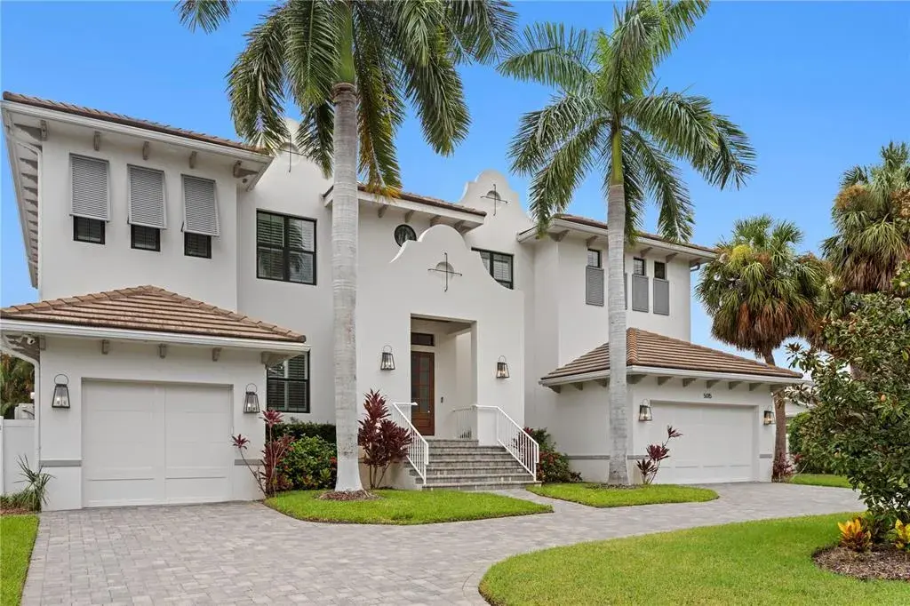Property for sale at 5015 W LONGFELLOW AVENUE, TAMPA, FL, 33629