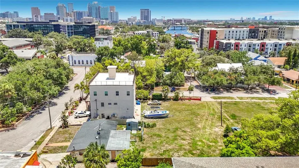 Property for sale at 2304 N HIGHLAND AVENUE, TAMPA, FL, 33602