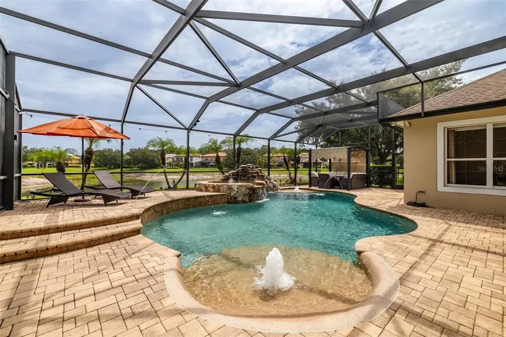 Property for sale at 8016 CYPRESS CROSSING COURT, TAMPA, FL, 33647
