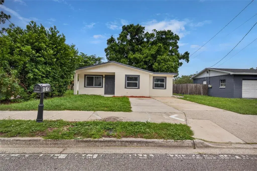 Property for sale at 1610 N LOIS AVENUE, TAMPA, FL, 33607