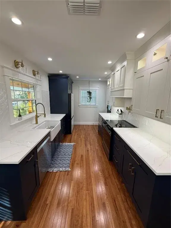Property for sale at 6007 N CENTRAL AVENUE, TAMPA, FL, 33604