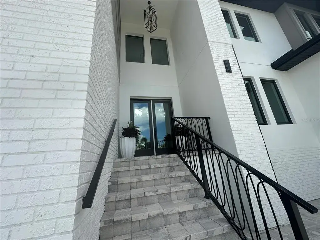 Property for sale at 4706 W SAN CARLOS STREET, TAMPA, FL, 33629