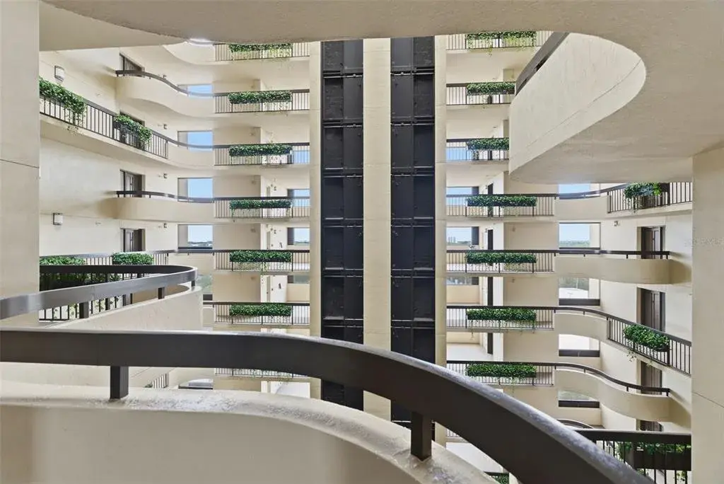 Property for sale at 2413 BAYSHORE BOULEVARD UNIT 1004, TAMPA, FL, 33629