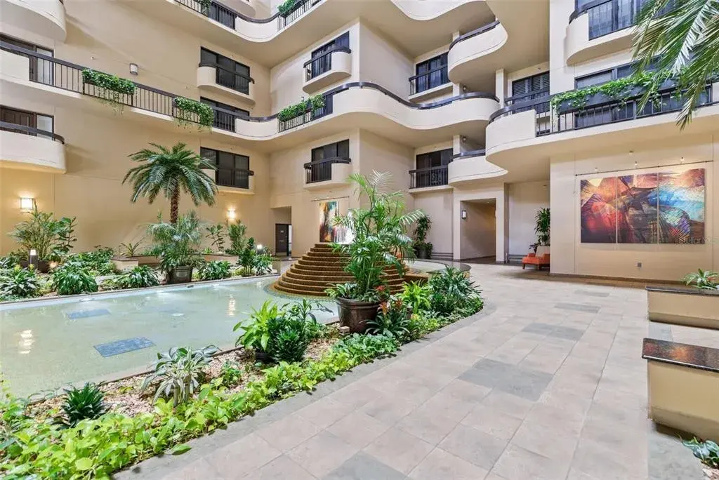 Property for sale at 2413 BAYSHORE BOULEVARD UNIT 1004, TAMPA, FL, 33629