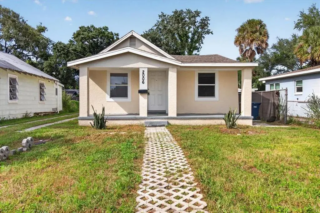 Property for sale at 2006 E STUART STREET, TAMPA, FL, 33605