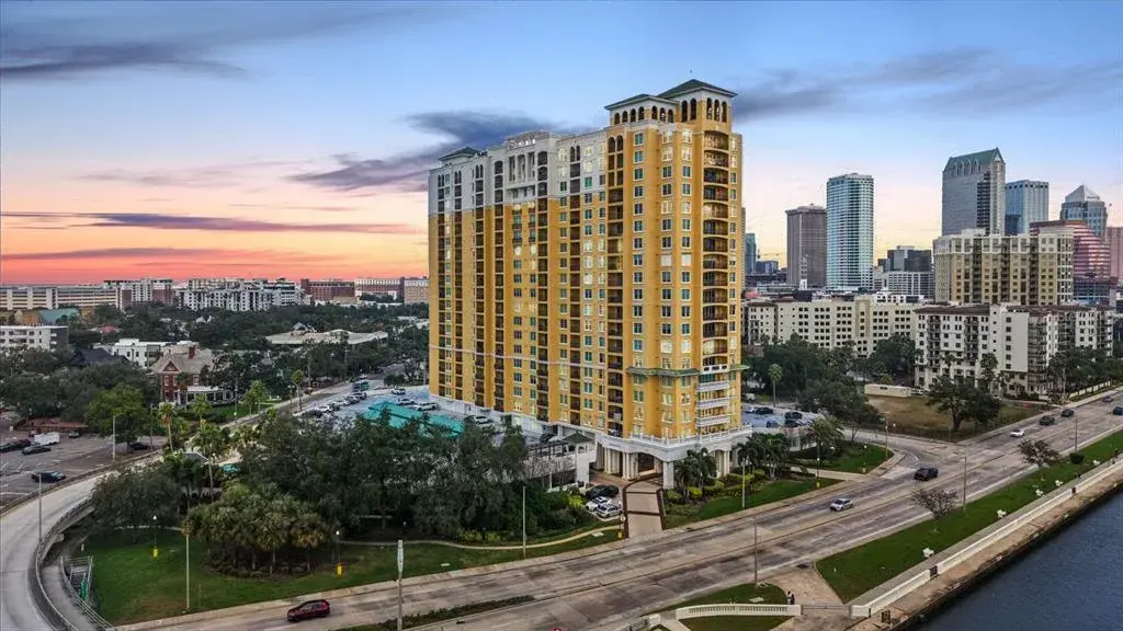 Property for sale at 345 BAYSHORE BOULEVARD UNIT 706, TAMPA, FL, 33606