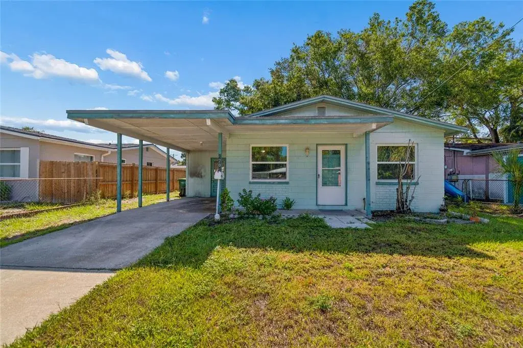 Property for sale at 6706 S MASCOTTE STREET, TAMPA, FL, 33616