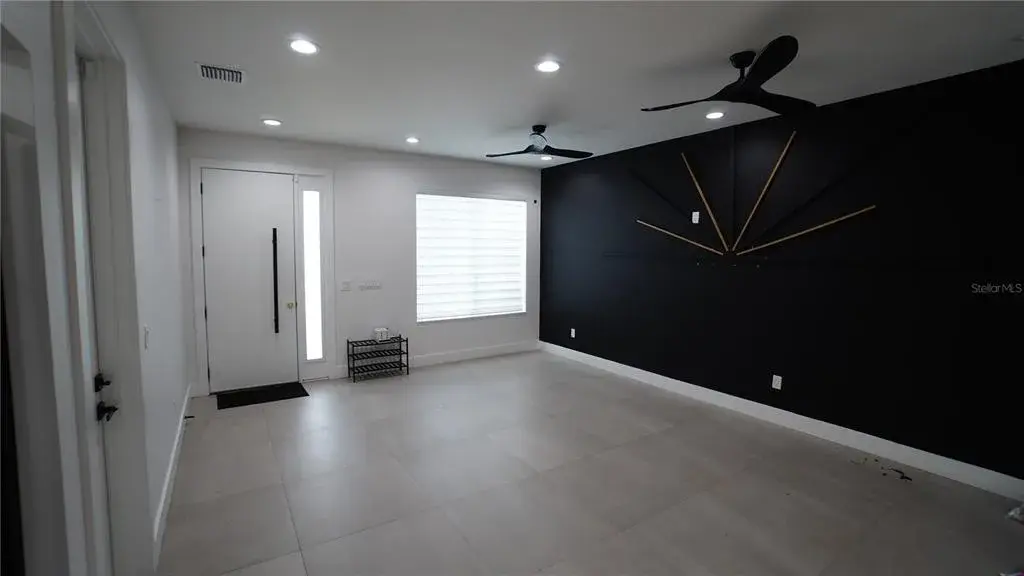 Property for sale at 3213 W ABDELLA STREET, TAMPA, FL, 33607
