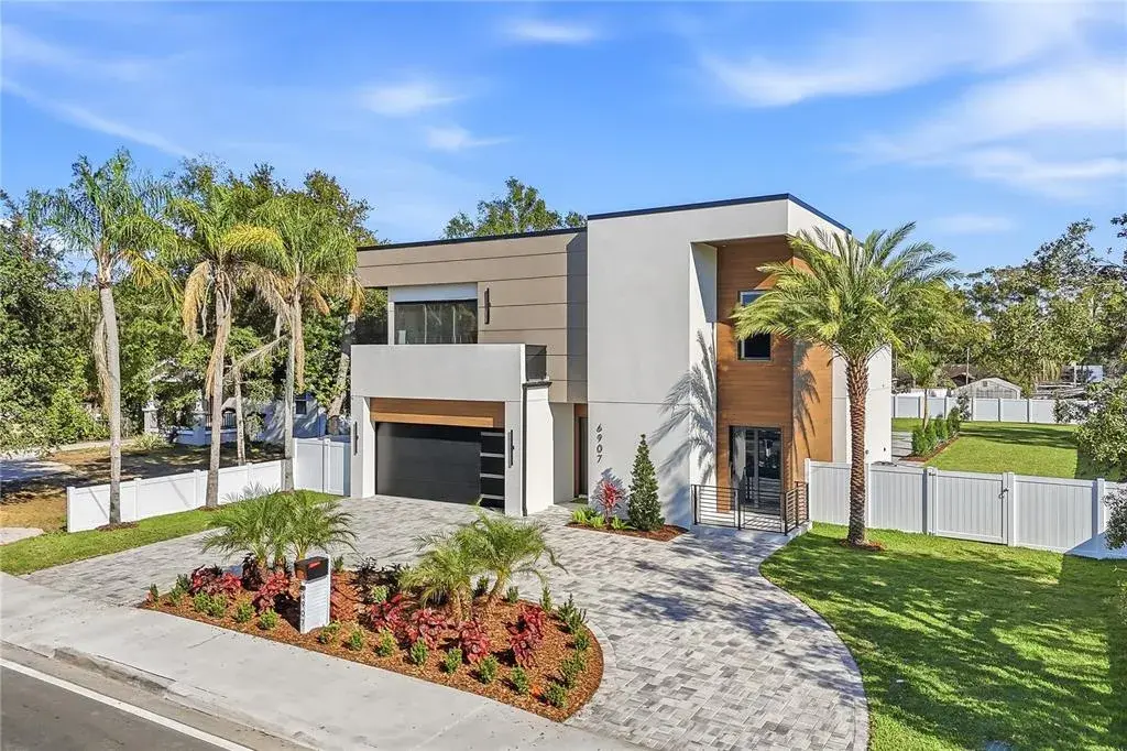 Property for sale at 6907 N BOULEVARD, TAMPA, FL, 33604
