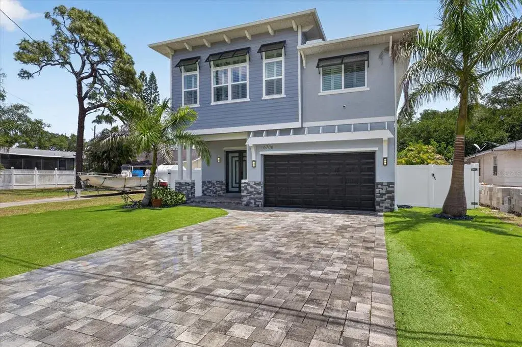 Property for sale at 6706 S STERLING AVENUE, TAMPA, FL, 33611