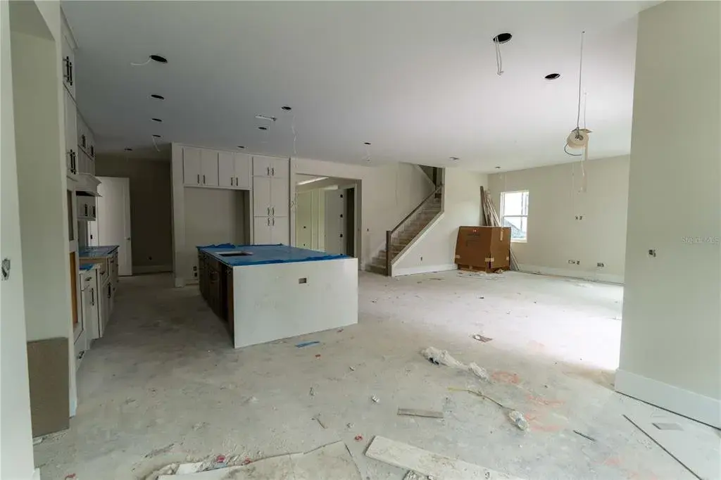 Property for sale at 4906 W ESTRELLA STREET, TAMPA, FL, 33629