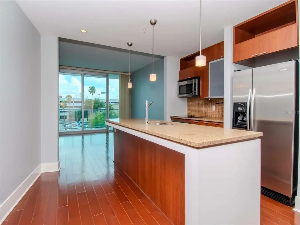 Property for sale at 912 CHANNELSIDE DRIVE UNIT 2311, TAMPA, FL, 33602