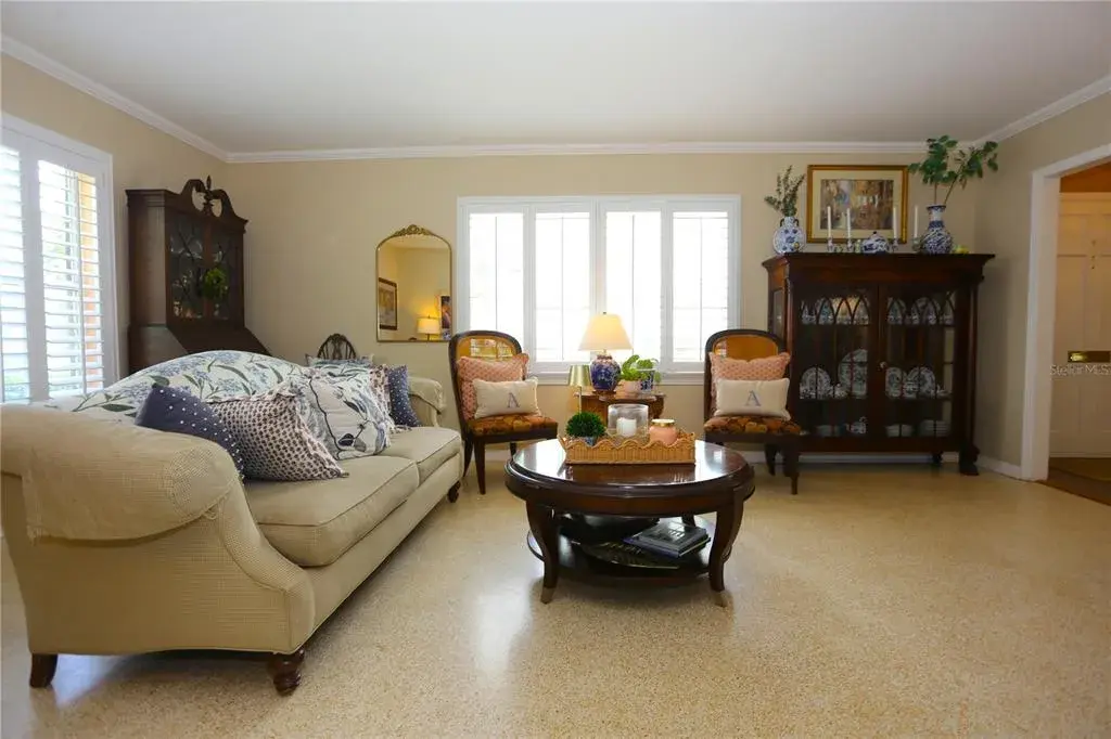 Property for sale at 4414 W WATROUS AVENUE, TAMPA, FL, 33629